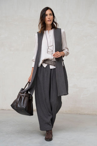 Fermo nude wrinkled blouse