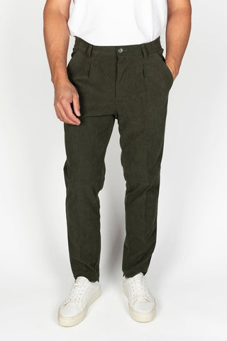 Ildaven trousers in olive green