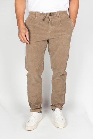 Pantalón de pana Guy Marlow topo