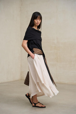 Camiseta Oryen negro